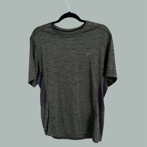 Old Navy Active Go-Dry Shirt - Size L 🎽